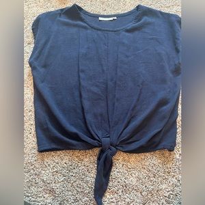 EUC Only Child Tie Front Top in Navy Linen M